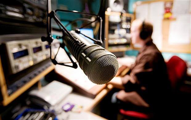 5 etapas para se tornar locutor de rádio