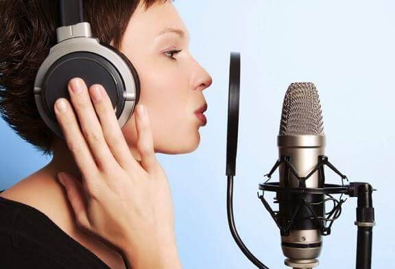 Aprenda os cuidados para manter a saúde da sua voz